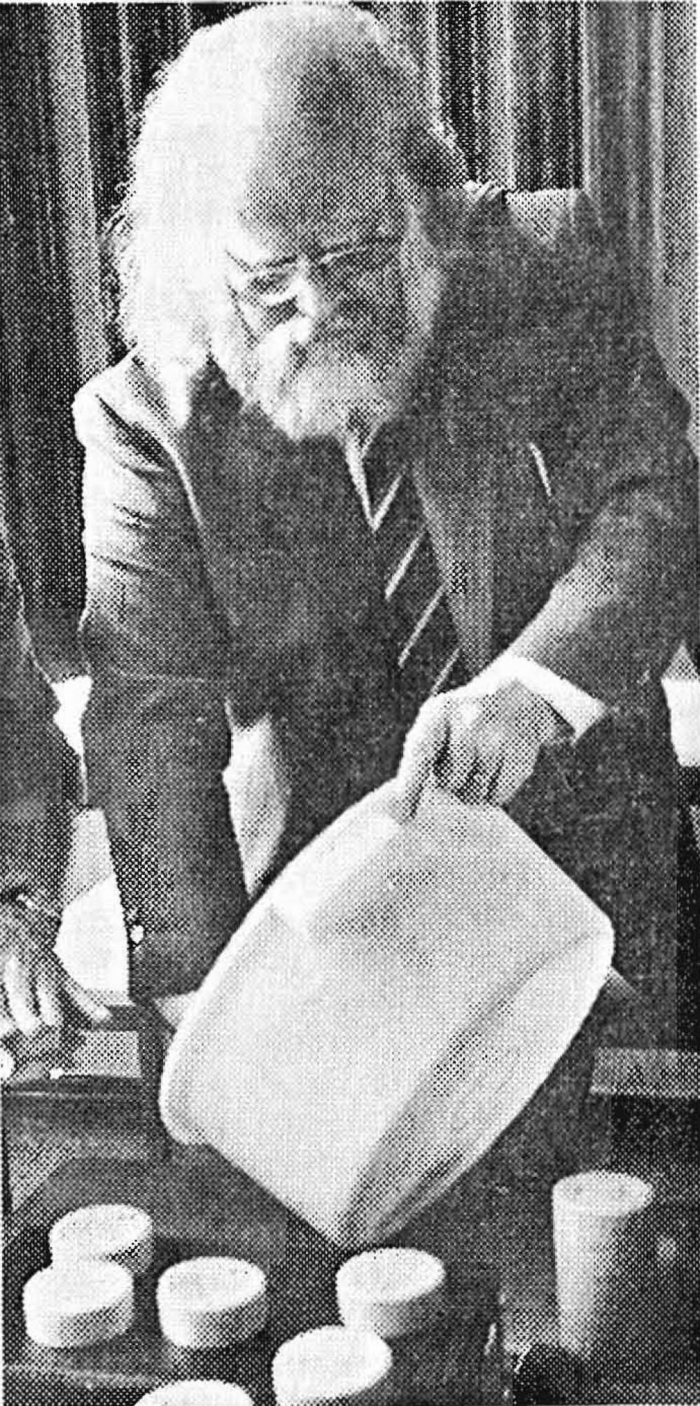 August Dahl vor Gericht - Blockadeprozess am 8. April 1987 vor Amtsgericht Simmern